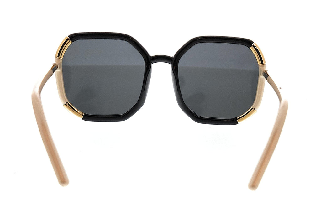 https://prada-skus.s3.amazonaws.com/Sunglasses/110024_05.jpg