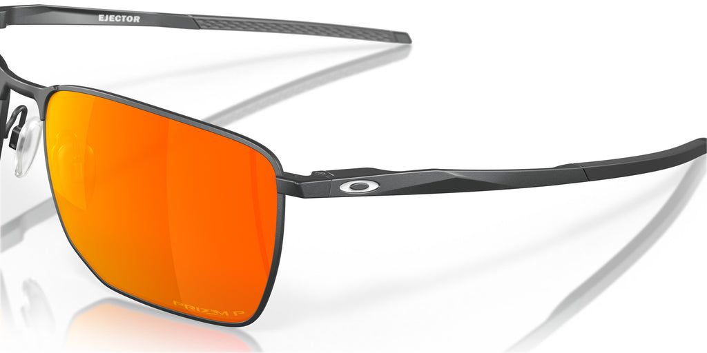 https://oakley-skus.s3.amazonaws.com/Sunglasses/112814.05.jpg