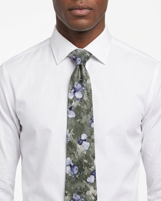 Armani Collezioni Mens Green / Lavender Watercolor Floral Neck Tie