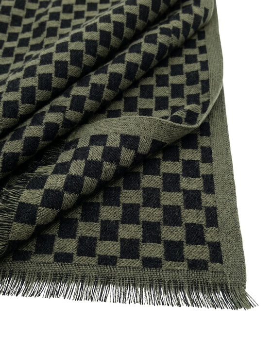 Lanvin Soft Luxurious 100% Wool Green Fringe Scarf